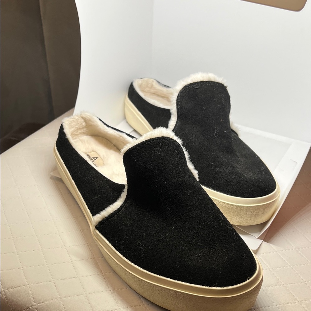 Staheekum Black genuine Suede Slip-On Shoes with Cream Fur Lining